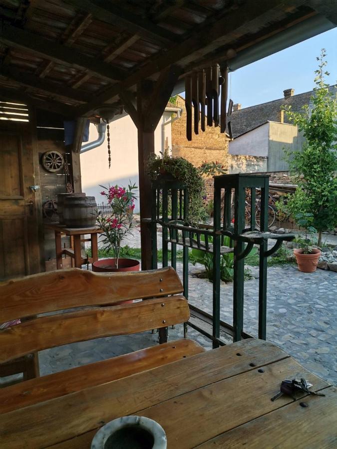 Somborski Salas - Strogi Centar Esterno foto